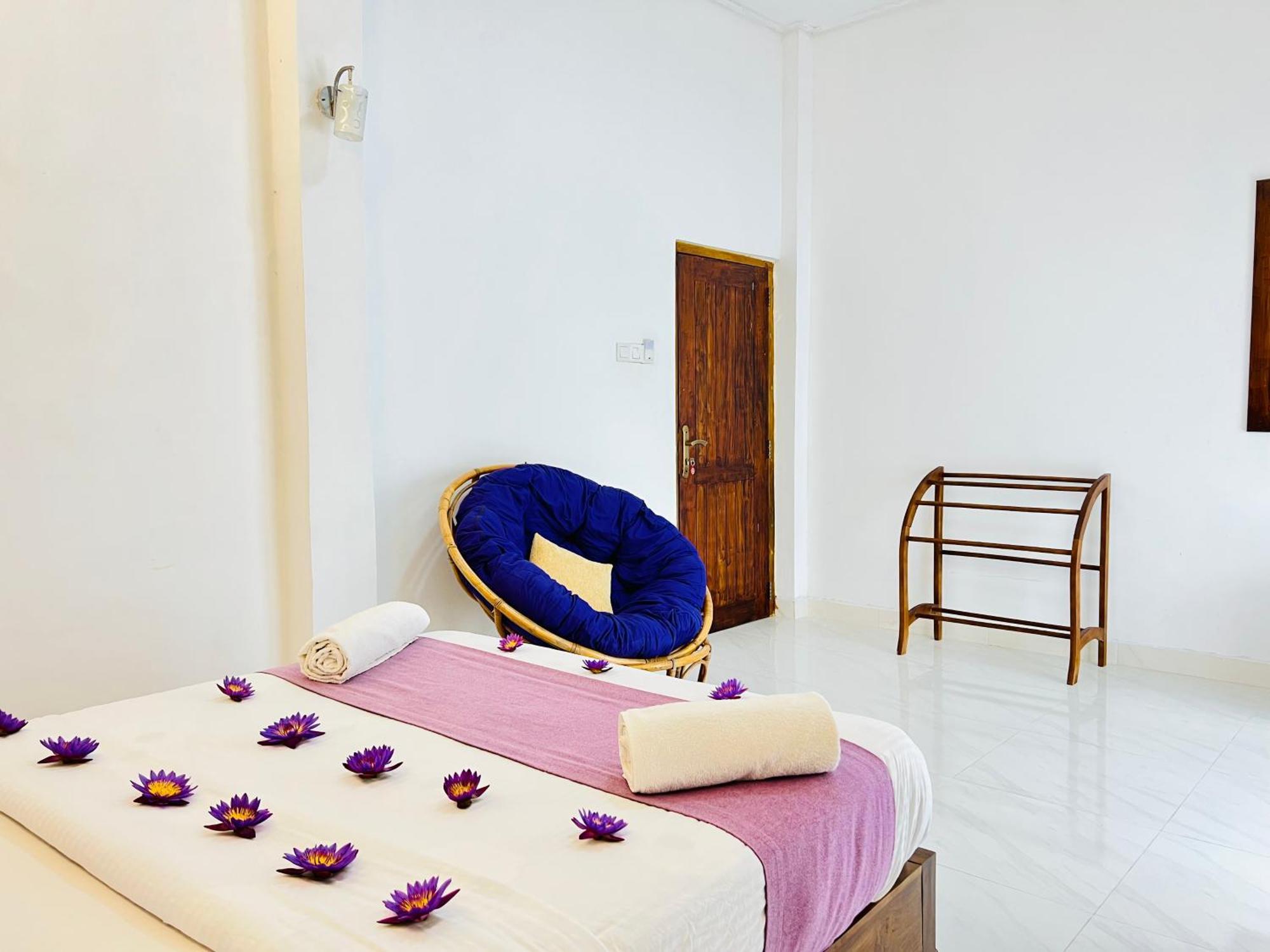 Heaven Breeze Hotel Kandy Exterior photo